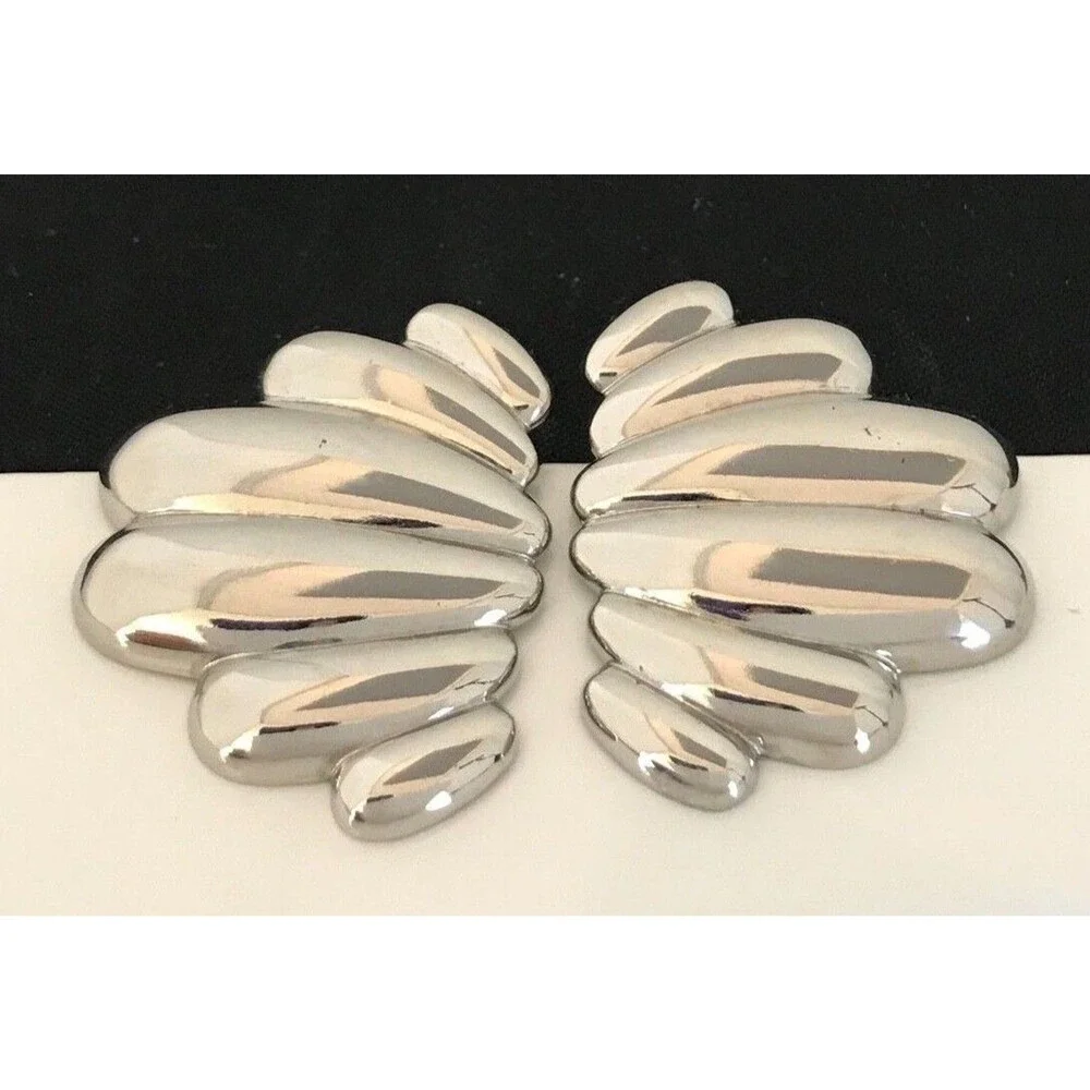 Vintage 1980s Sculptural Fan Earrings Silver Tone Statement Pierced - 7Q
